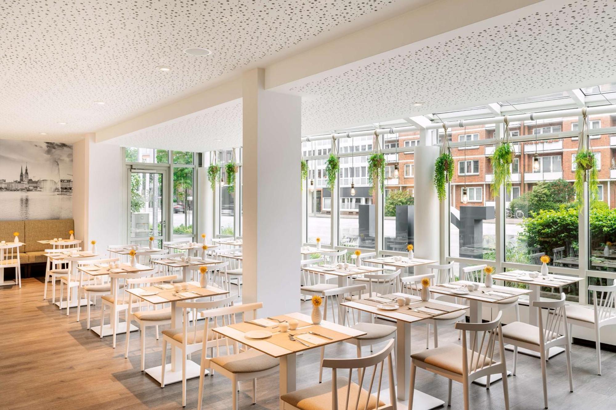 Nh Hamburg Mitte Hotell Eksteriør bilde