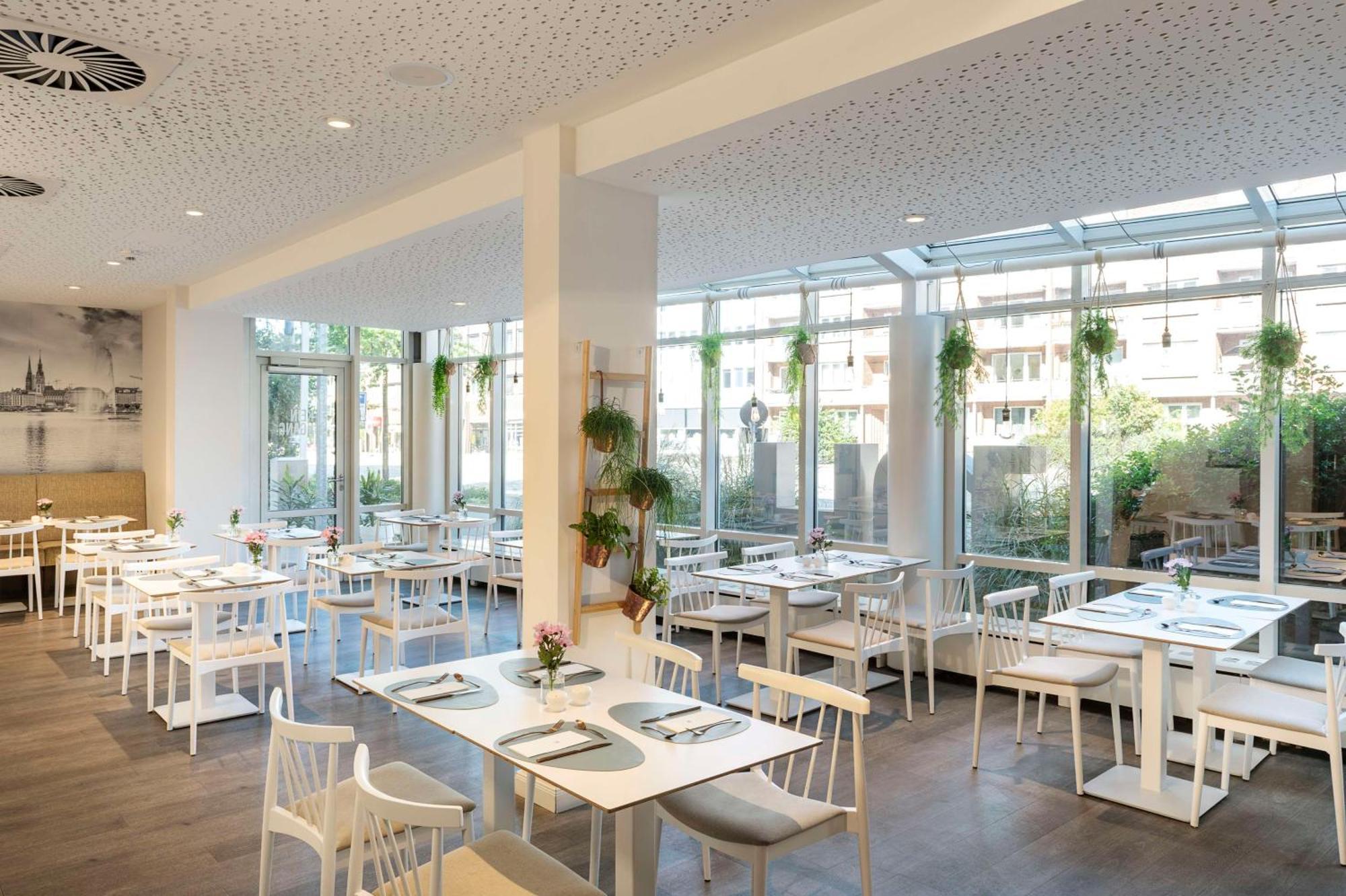 Nh Hamburg Mitte Hotell Eksteriør bilde